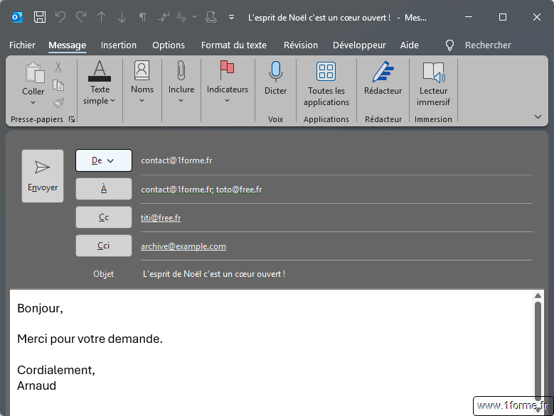 Nouveau mail avec destinataires en A, Cc, Cci et texte en corps de message